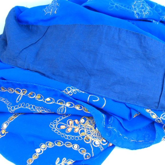 Beautiful - Vintage Sari - Material - Embellished - Picture 7 of 8